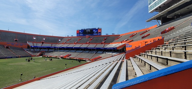 关键词在这 关键词在这